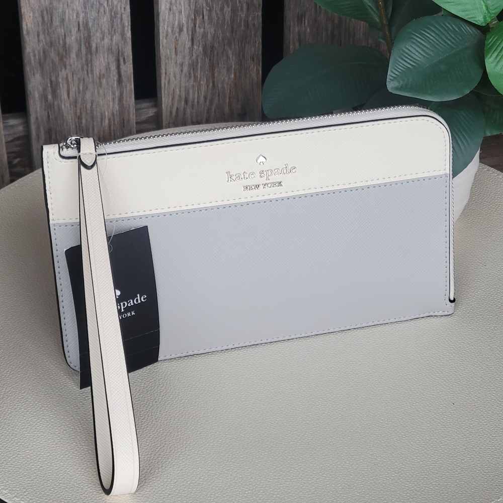 Kate Spade Lucy Platinum Gray & Cream  L-zip Wristlet - Picture 5 of 11